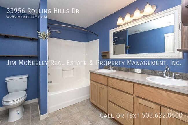 Building Photo - 33956 Rolling Hills Dr
