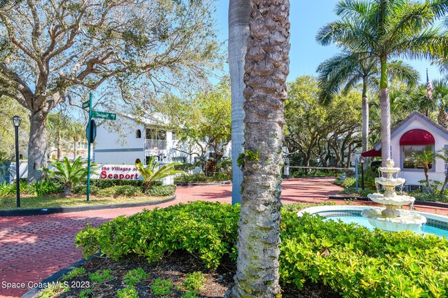 Building Photo - 1000 Ocean Park Ln