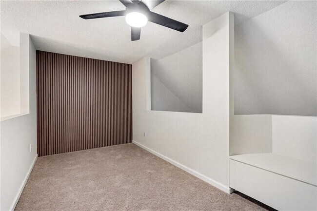 Building Photo - 106 Ivy Green Ln SE