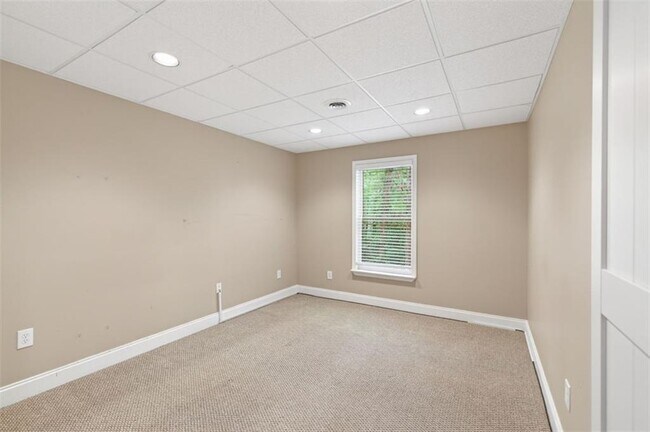 Building Photo - 4582 Campenille Ct
