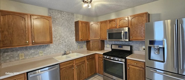Building Photo - 2743 Brewster Ln