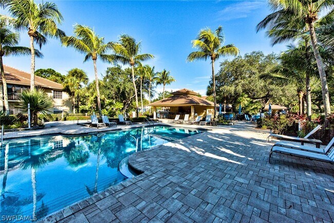Building Photo - 4200 Sawgrass Point Dr
