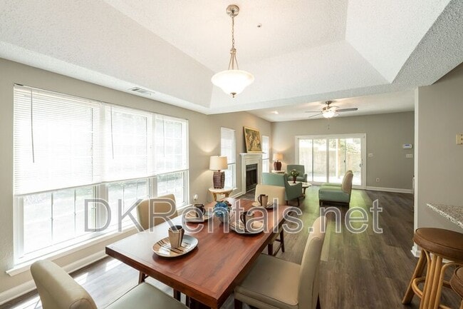 Building Photo - 3067 Steeplechase Dr