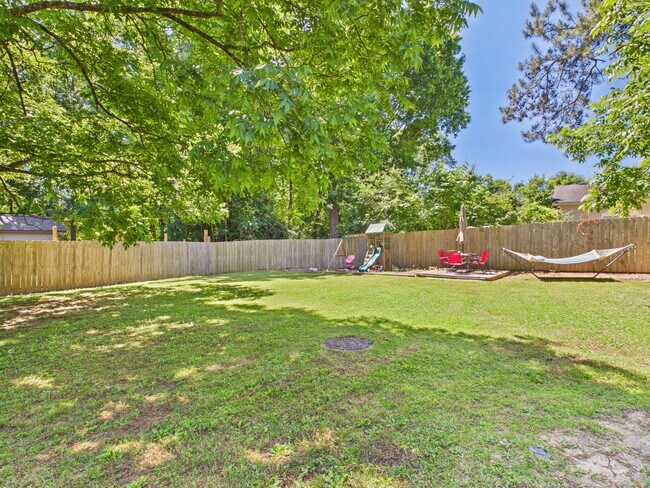 Building Photo - 1332 Autumnridge Dr