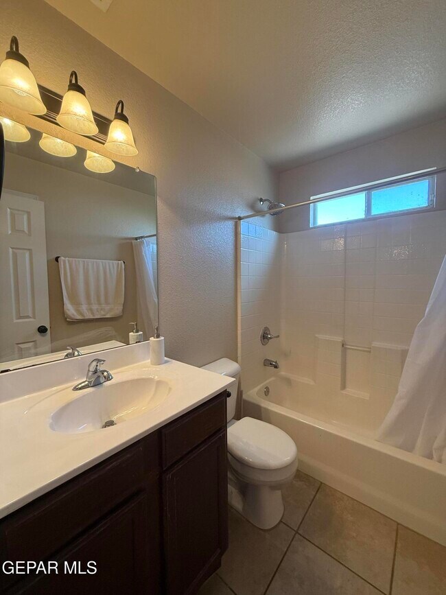 Building Photo - 12869 Little Misty Ln