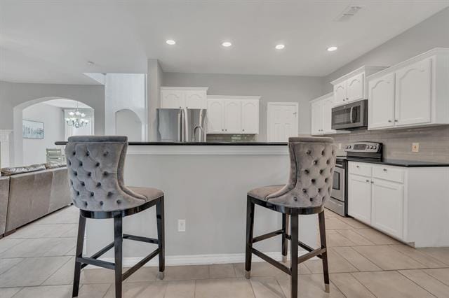 Building Photo - 2100 Acorn Bend