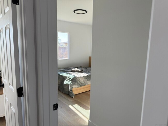 Building Photo - 664 Carefree Dr
