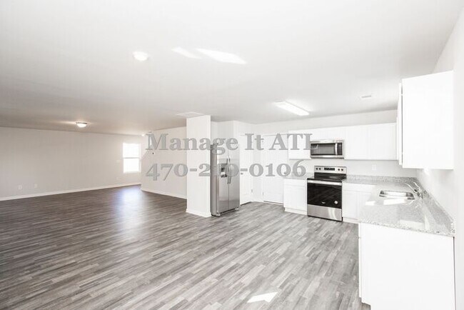 Building Photo - 4 Bedroom house located in Jefferson, GA!