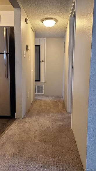 Building Photo - 6800 E Tennessee Ave