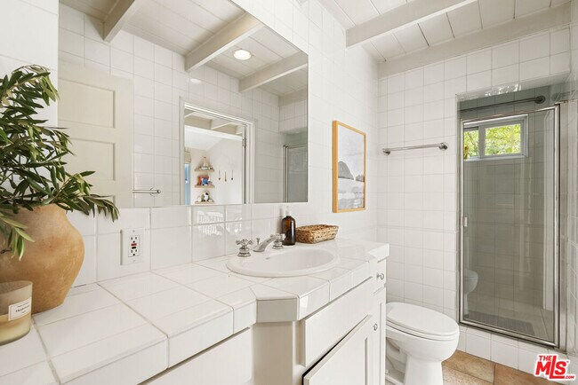 Building Photo - 7445 Palo Vista Dr