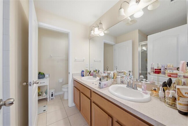 Building Photo - 31155 Flannery Ct