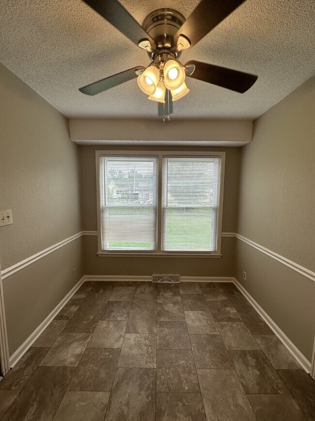 Building Photo - 709 R S Bradley Blvd