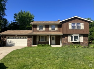 Building Photo - 2711 Albany Ct