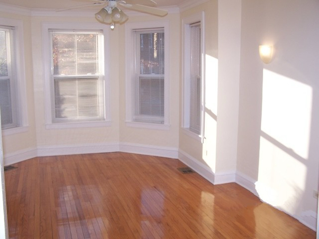 Building Photo - 5419 N Artesian Ave