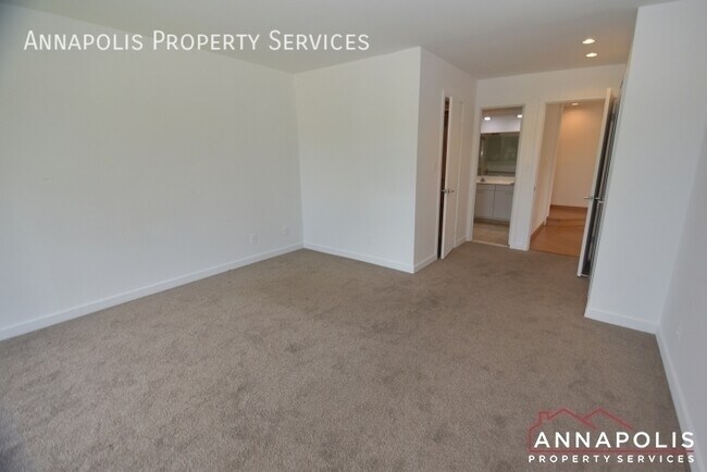 Building Photo - 2106 Chesapeake Harbour Dr