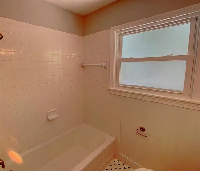 Building Photo - 5010 Shoalwood Ave