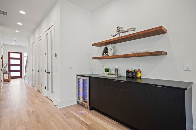 Building Photo - 4709 Walden Ct