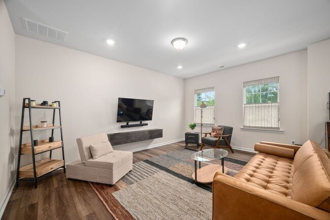 Building Photo - Stunning 3BD, 2.5BA End-Unit Fuquay-Varina Townhome with a 2-Car Garage in a Prime Location Near ...