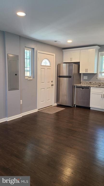 Building Photo - 103 Vandiver Ct