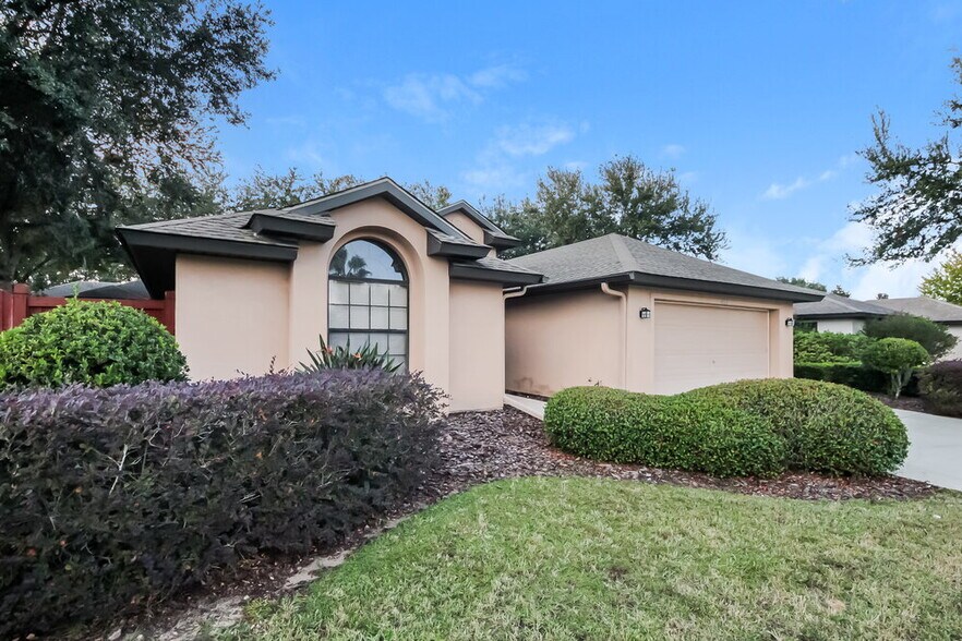 Building Photo - 4480 Abaco Dr