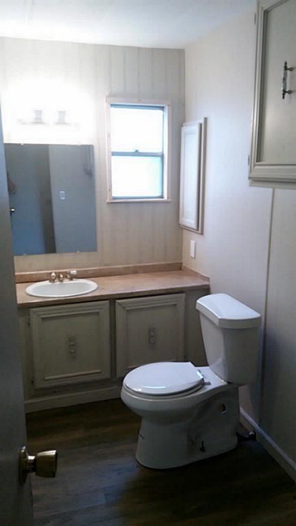 Building Photo - 23724 Longenbaugh Rd