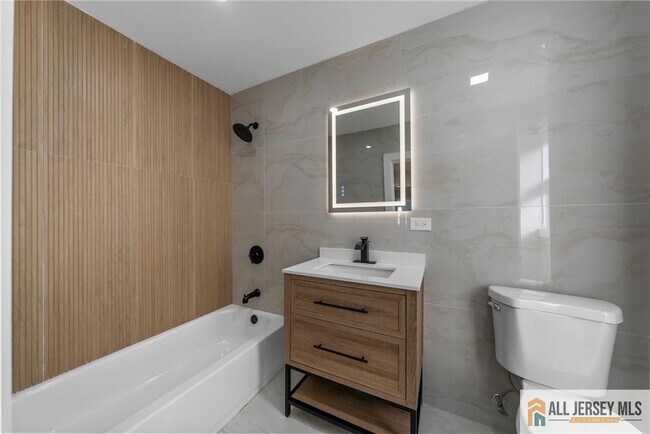 Building Photo - 1608 Brunswick Ave