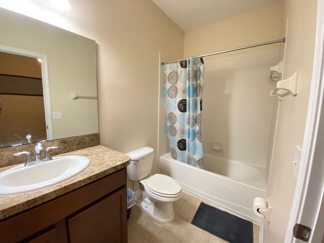 Building Photo - 2555 Carrickton Cir