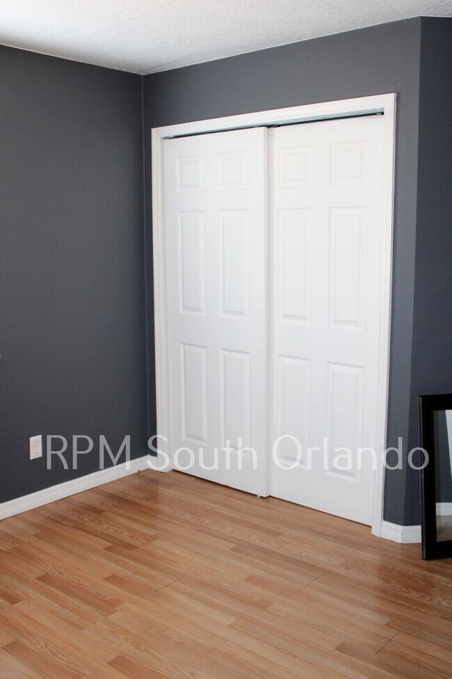 Building Photo - Beautiful 4 Bedroom 2.5 Bath Home with Hea...