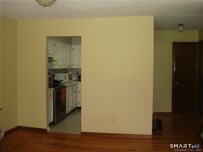 Building Photo - 41 Prange Rd