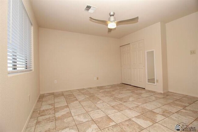 Building Photo - 3 Bedroom SOLAR Home in the Foothills for Rent!