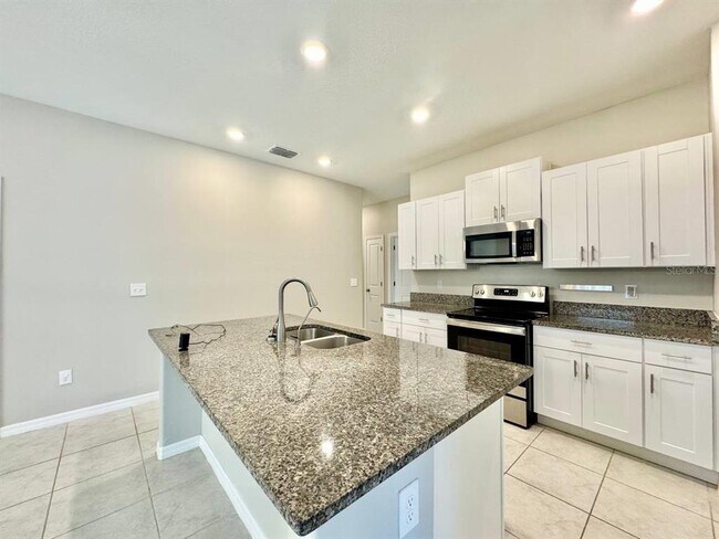 Building Photo - 1806 Colding Dr