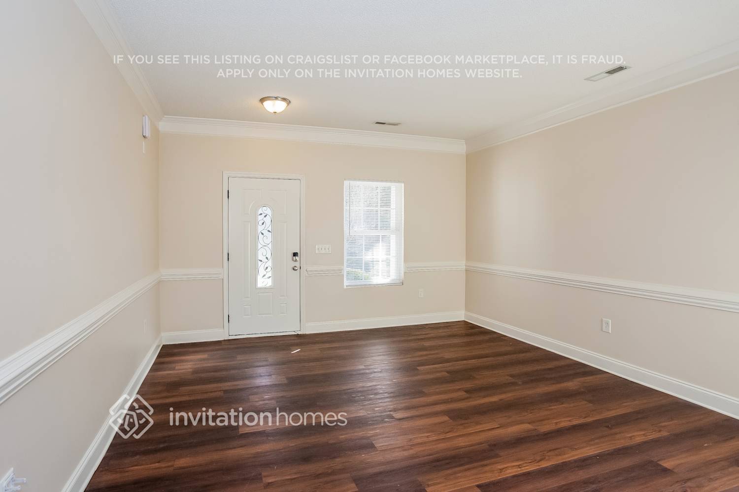 Building Photo - 14017 Riding Hill Ave