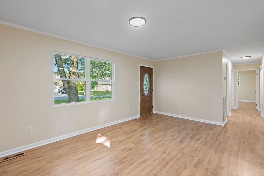 Building Photo - 1539 White Rd