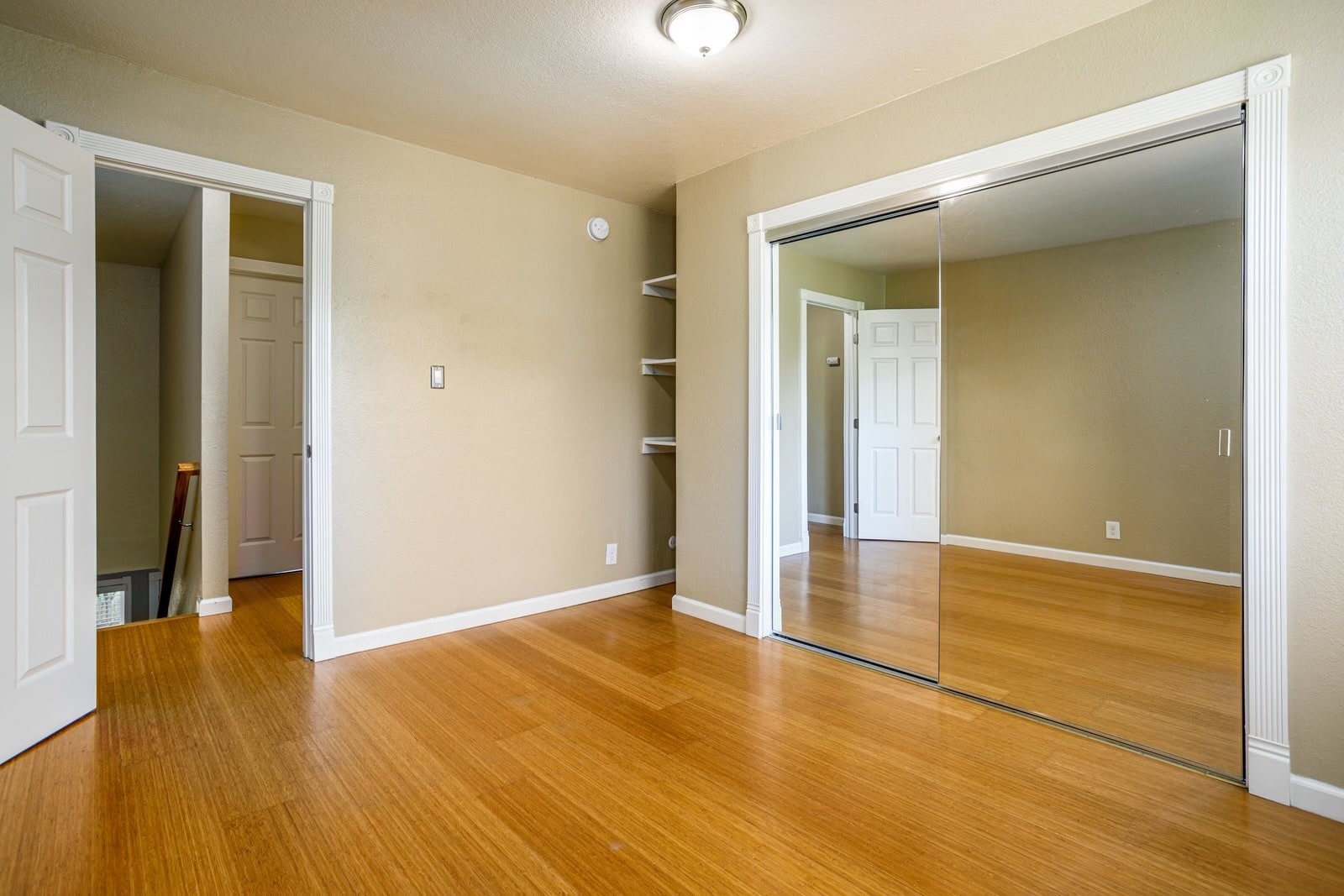 Building Photo - 2217 9th St