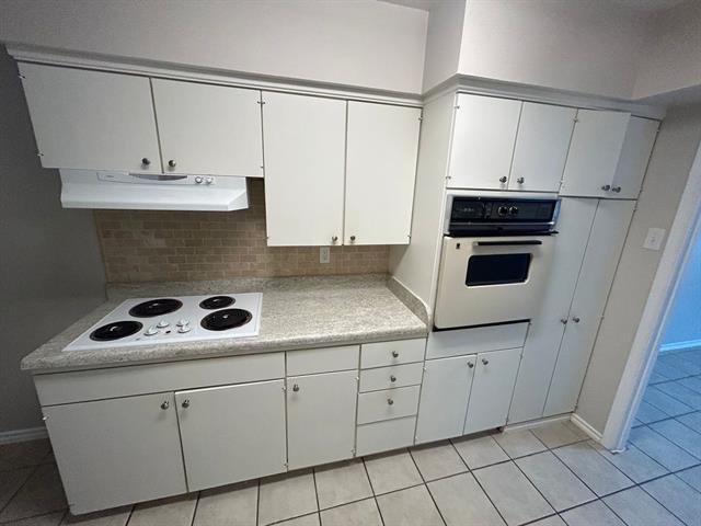 Building Photo - 11104 Valleydale Dr