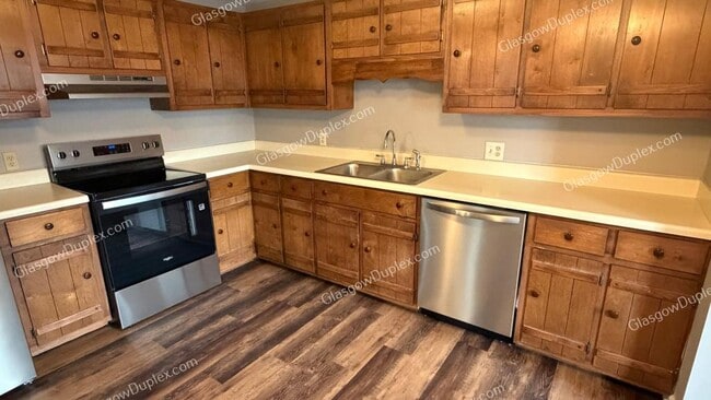 Building Photo - 107 Floral Dr