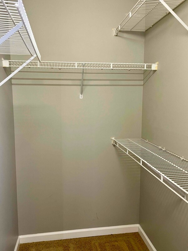 Building Photo - 621 Mill Pond Ct