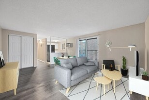 Building Photo - Marion Apartments