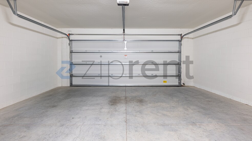 Building Photo - 613 Sarner Pass Wy.