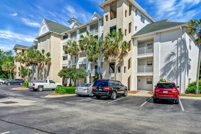 Primary Photo - Niceville Condo With Pool!