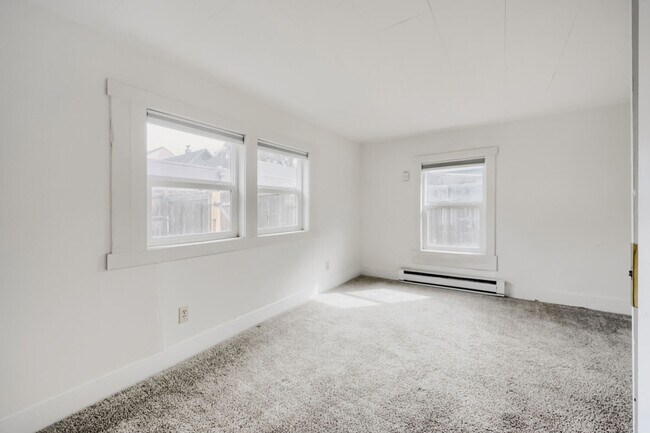 Building Photo - 714 1/2 S Tejon St