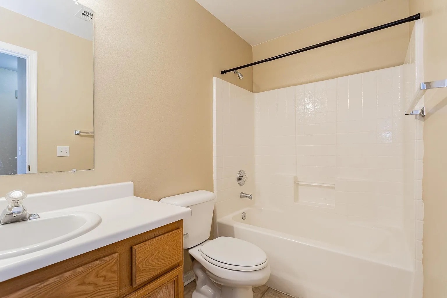 Building Photo - 1888 Big Horn St