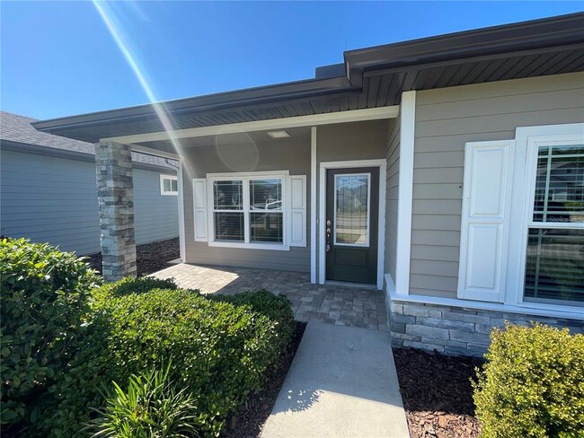 Building Photo - 9412 SW 67th Ln