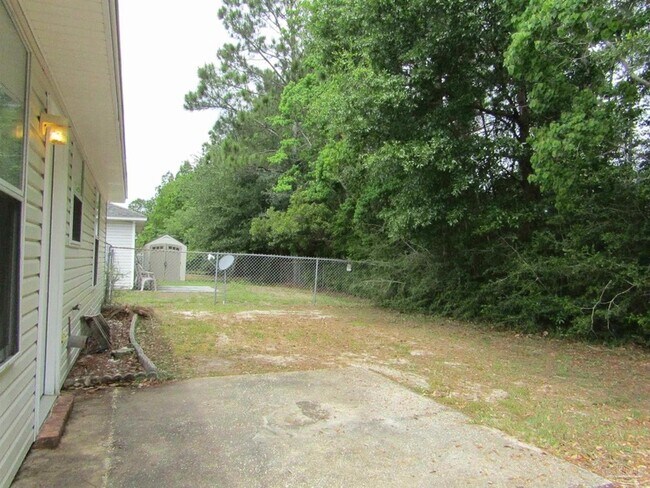 Building Photo - 442 Bay Pine Villas Dr
