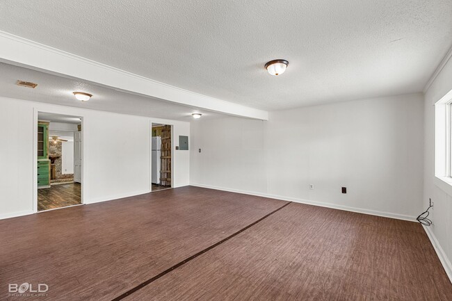 Building Photo - 5834 US-80