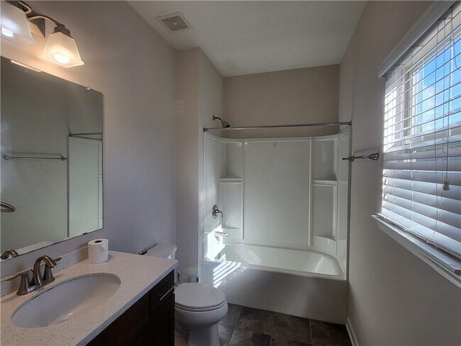 Building Photo - 5295 Rustic Ct