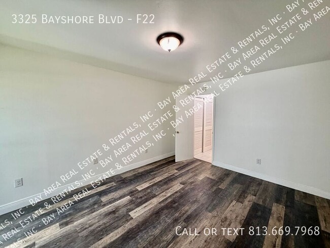 Building Photo - 3325 Bayshore Blvd