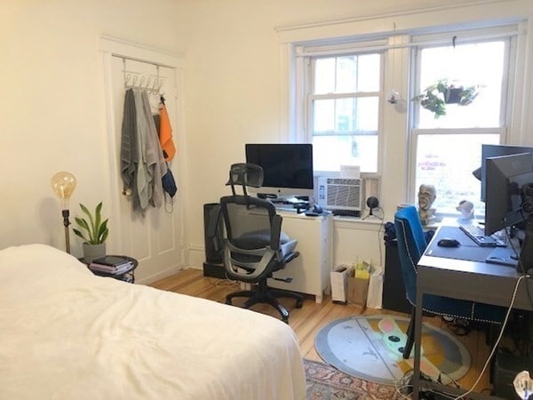 Building Photo - 176 Naples Rd