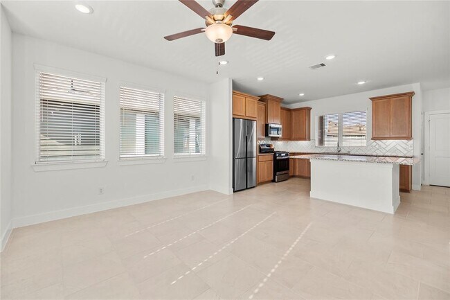 Building Photo - 7619 Chinkapin Grv Ln