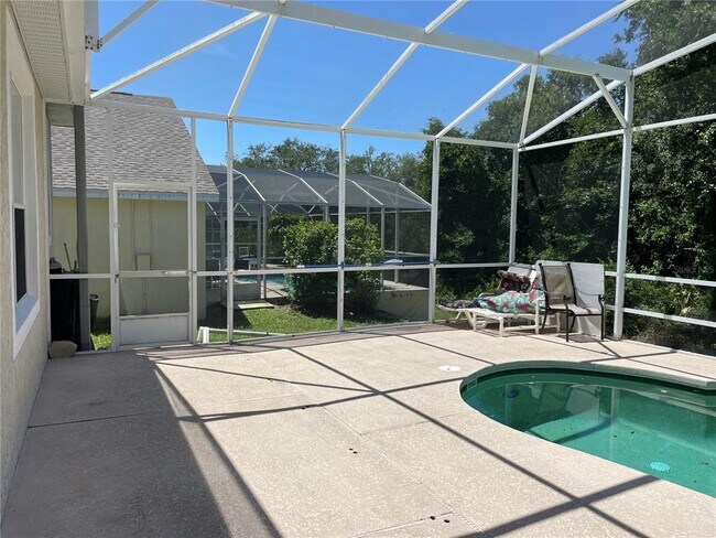 Building Photo - 1628 N Hampton Dr
